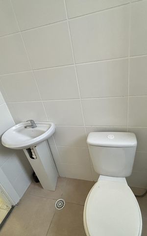 Apartamento para alugar com 50m², 2 quartos e sem vagaBanheiro