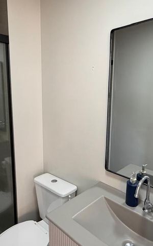 Apartamento à venda com 62m², 3 quartos e 1 vaga Apartamento à venda com 62m², 3 quartos e 1 vagaBanheiro
