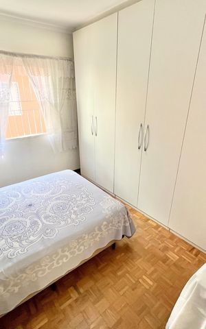Casa à venda com 185m², 4 quartos e 2 vagas Casa à venda com 185m², 4 quartos e 2 vagasQuarto 3