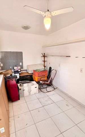 Casa à venda com 185m², 4 quartos e 2 vagas Casa à venda com 185m², 4 quartos e 2 vagasQuarto 4