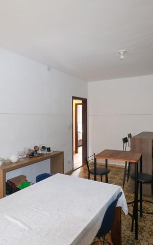 Casa à venda com 550m², 2 quartos e 4 vagas Casa à venda com 550m², 2 quartos e 4 vagasCozinha