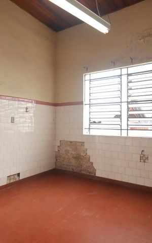 Casa para alugar com 160m², 4 quartos e 2 vagas Casa para alugar com 160m², 4 quartos e 2 vagasCozinha