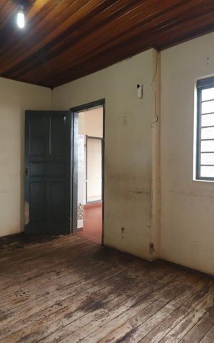 Casa para alugar com 160m², 4 quartos e 2 vagas Casa para alugar com 160m², 4 quartos e 2 vagasSala de Jantar
