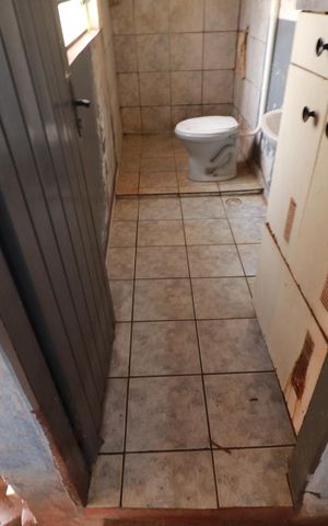 Casa para alugar com 160m², 3 quartos e 2 vagasBanheiro de serviço