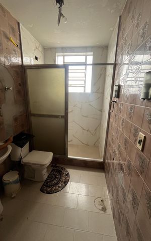 Casa à venda com 394m², 8 quartos e 4 vagas