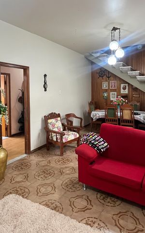 Casa à venda com 394m², 8 quartos e 4 vagas
