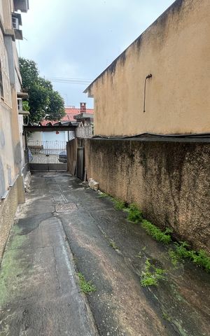 Casa à venda com 394m², 8 quartos e 4 vagas