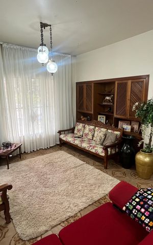 Casa à venda com 394m², 8 quartos e 4 vagas