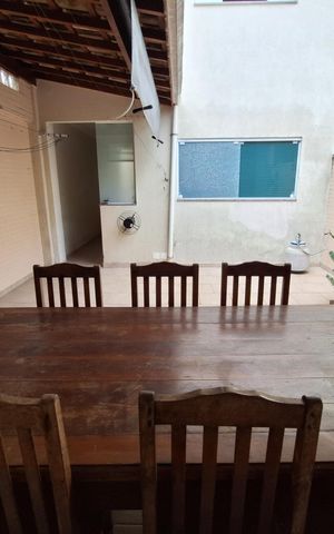 Casa à venda com 212m², 4 quartos e 5 vagas Casa à venda com 212m², 4 quartos e 5 vagasÁrea gourmet