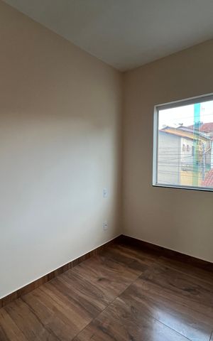 Casa à venda com 130m², 3 quartos e 2 vagas