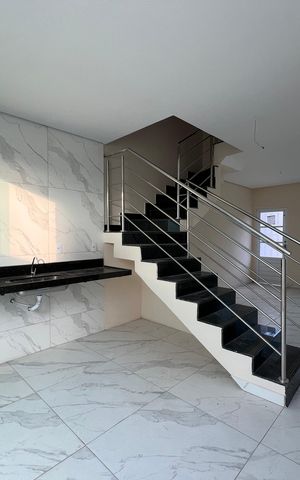 Casa à venda com 130m², 3 quartos e 2 vagas