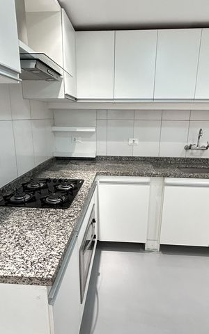 Casa para alugar com 195m², 4 quartos e 1 vagaCozinha
