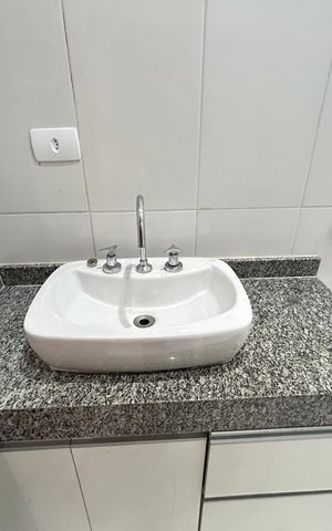 Casa para alugar com 195m², 4 quartos e 1 vagaBanheiro Social