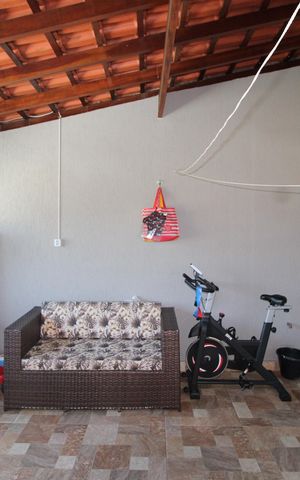 Casa à venda com 98m², 3 quartos e 2 vagasÁrea de Serviço