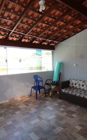 Casa à venda com 98m², 3 quartos e 2 vagasÁrea de Serviço