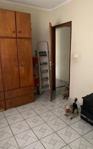 Casa à venda com 168m², 3 quartos e 2 vagas Casa à venda com 168m², 3 quartos e 2 vagasQuarto