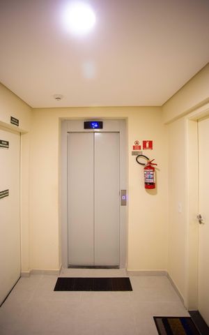 Apartamento à venda com 49m², 2 quartos e 1 vagaHall de entrada