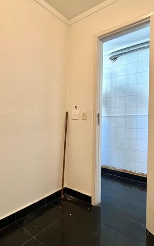 Apartamento à venda com 169m², 3 quartos e 4 vagas Apartamento à venda com 169m², 3 quartos e 4 vagasQuarto de Serviço
