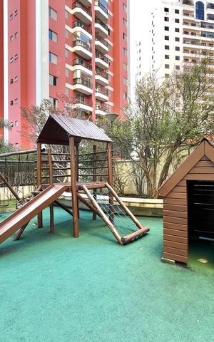 Apartamento à venda com 169m², 3 quartos e 4 vagas