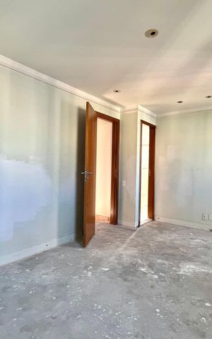 Apartamento à venda com 169m², 3 quartos e 4 vagas Apartamento à venda com 169m², 3 quartos e 4 vagasSuite 1