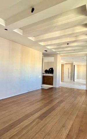 Apartamento à venda com 169m², 3 quartos e 4 vagas Apartamento à venda com 169m², 3 quartos e 4 vagasSala