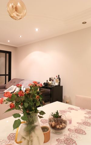Apartamento à venda com 68m², 2 quartos e 2 vagasSala