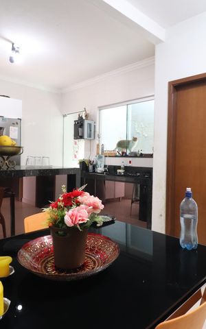 Casa para alugar com 110m², 2 quartos e 3 vagasCozinha