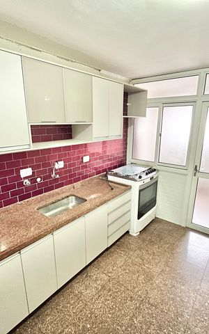 Apartamento para alugar com 97m², 3 quartos e 3 vagasCozinha