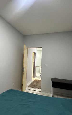 Casa para alugar com 38m², 1 quarto e sem vaga Casa para alugar com 38m², 1 quarto e sem vagaQuarto