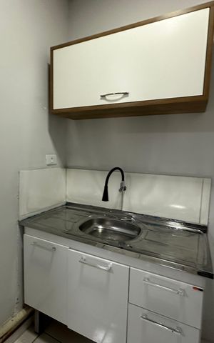 Casa para alugar com 38m², 1 quarto e sem vaga Casa para alugar com 38m², 1 quarto e sem vagaSala/Cozinha