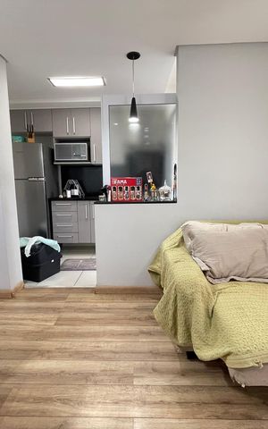 Apartamento à venda com 45m², 2 quartos e 1 vaga Apartamento à venda com 45m², 2 quartos e 1 vagaSala