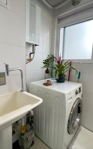 Apartamento à venda com 45m², 2 quartos e 1 vaga Apartamento à venda com 45m², 2 quartos e 1 vagaCozinha e Área de Serviço