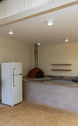 Apartamento para alugar com 327m², 4 quartos e 3 vagas Apartamento para alugar com 327m², 4 quartos e 3 vagasÁrea comum - Churrasqueira