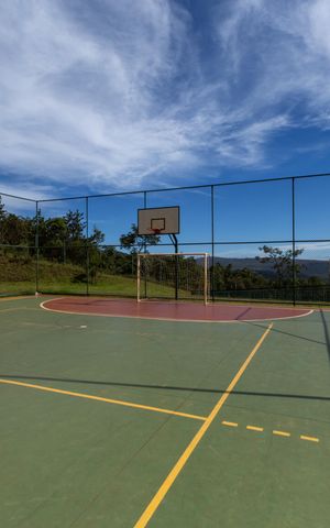Apartamento para alugar com 327m², 4 quartos e 3 vagas Apartamento para alugar com 327m², 4 quartos e 3 vagasÁrea comum - Quadra Poliesportiva