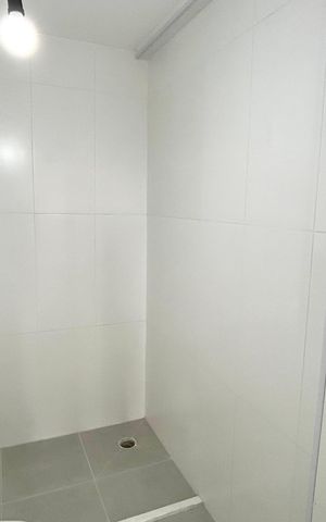 Apartamento à venda com 83m², 2 quartos e 2 vagas Apartamento à venda com 83m², 2 quartos e 2 vagasBanheiro 1
