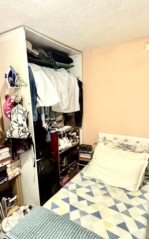 Casa à venda com 210m², 6 quartos e 1 vaga Casa à venda com 210m², 6 quartos e 1 vagaQuarto 2