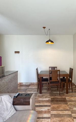 Apartamento à venda com 56m², 2 quartos e 1 vaga Apartamento à venda com 56m², 2 quartos e 1 vagaSala