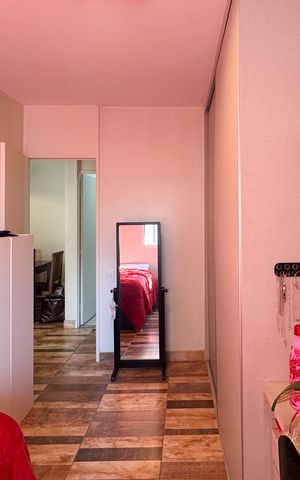 Apartamento à venda com 56m², 2 quartos e 1 vaga Apartamento à venda com 56m², 2 quartos e 1 vagaQuarto