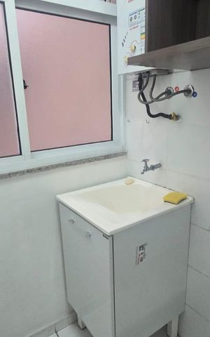 Apartamento para alugar com 50m², 2 quartos e sem vaga Apartamento para alugar com 50m², 2 quartos e sem vagaÁrea de serviço