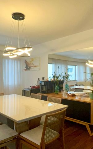 Apartamento à venda com 170m², 3 quartos e 2 vagas Apartamento à venda com 170m², 3 quartos e 2 vagasSala de Jantar