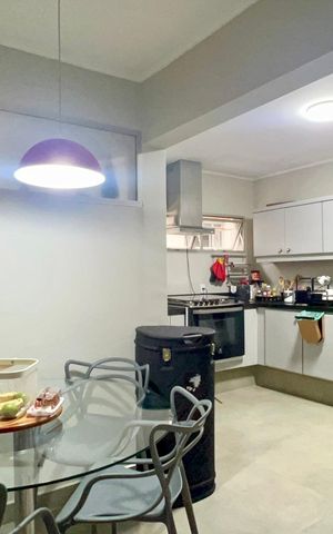 Apartamento à venda com 170m², 3 quartos e 2 vagas Apartamento à venda com 170m², 3 quartos e 2 vagasCopa