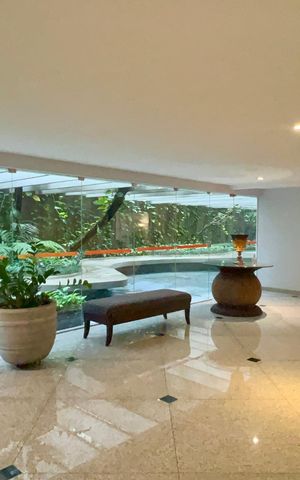 Apartamento à venda com 170m², 3 quartos e 2 vagas Apartamento à venda com 170m², 3 quartos e 2 vagasHall de entrada