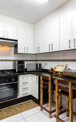 Casa de condomínio à venda com 72m², 2 quartos e 2 vagasCozinha