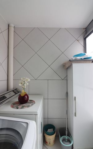 Casa à venda com 228m², 3 quartos e 6 vagasÁrea de Serviço