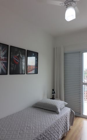 Casa à venda com 228m², 3 quartos e 6 vagasQuarto 2