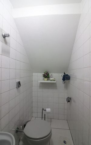 Casa à venda com 228m², 3 quartos e 6 vagasLavabo da Garagem