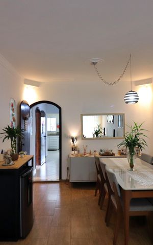 Casa à venda com 228m², 3 quartos e 6 vagasSala 