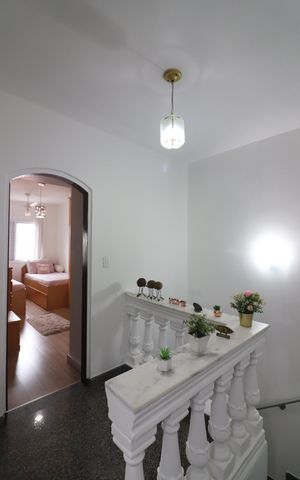 Casa à venda com 228m², 3 quartos e 6 vagasCorredor