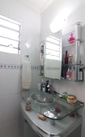 Casa à venda com 228m², 3 quartos e 6 vagasBanheiro Social