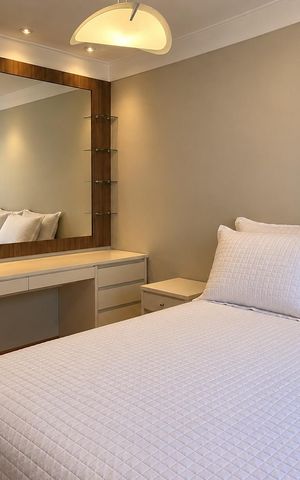 Apartamento à venda com 211m², 3 quartos e 3 vagas Apartamento à venda com 211m², 3 quartos e 3 vagasQuarto
